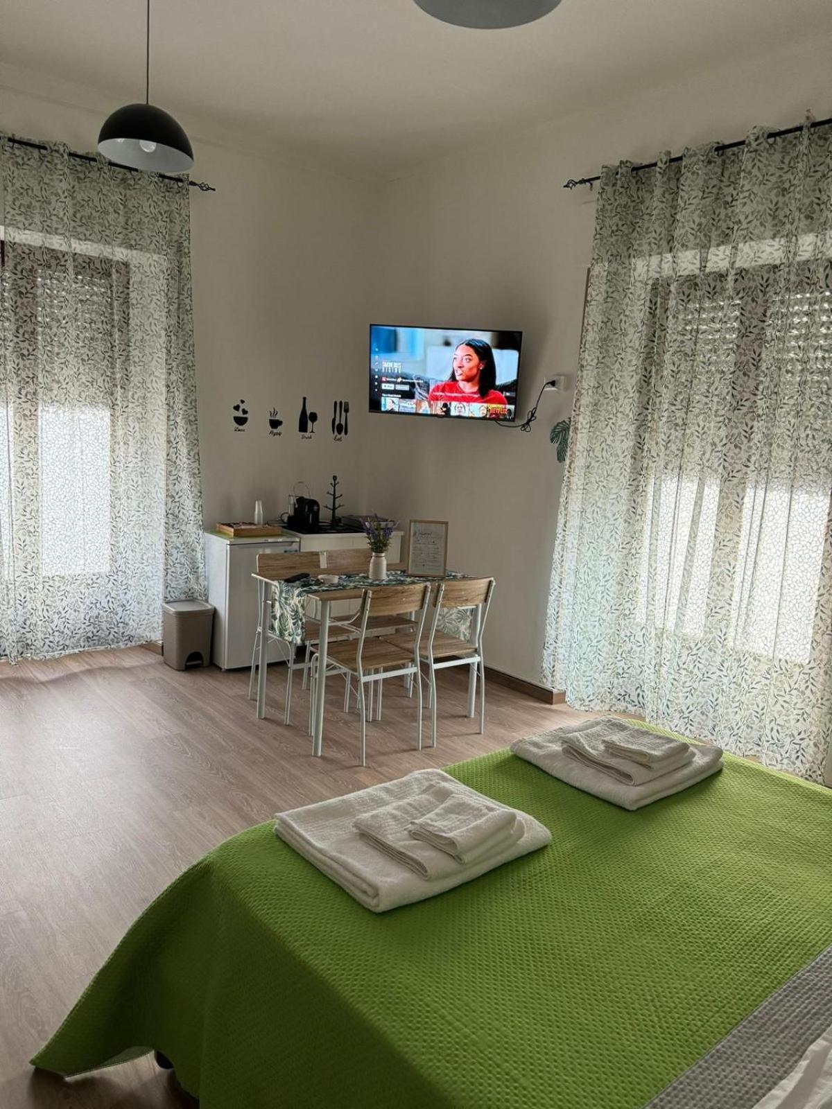 Tikiroom Apartment